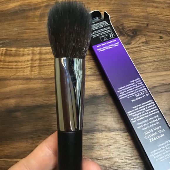 Bnib Keys soulcare blush, highlighter brush, Alicia keys soul care - Picture 8 of 12